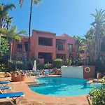 דירה Luxury Boutique Penthouse 2 Bedrooms Pools Open 365 Days מארבלה